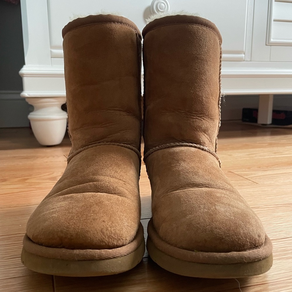 Ugg Classic Short Boot
